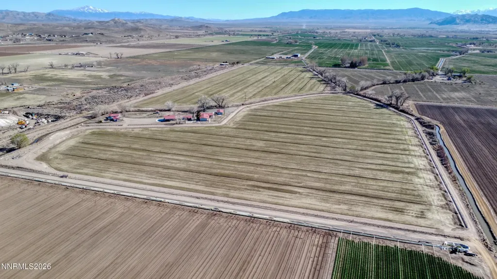 30 Tognoli Yerington NV 89447