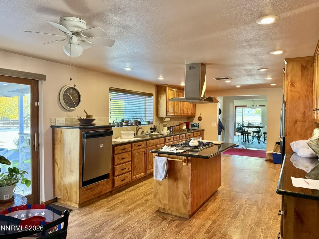 30 Tognoli Yerington NV 89447