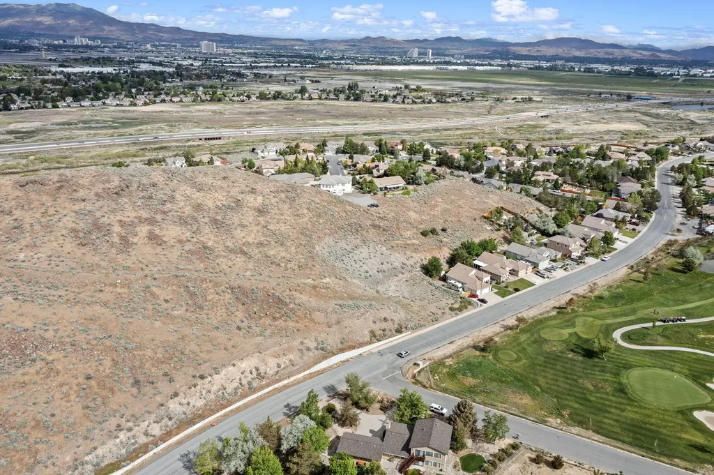 4841 Hidden Valley Reno NV 89502