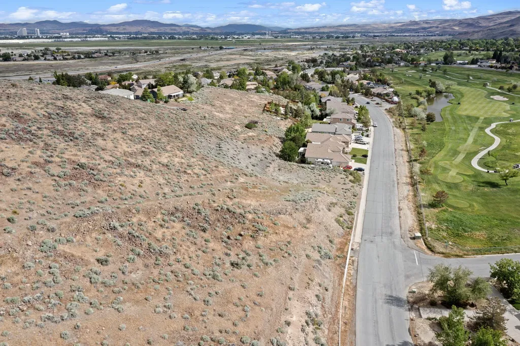 4841 Hidden Valley Reno NV 89502