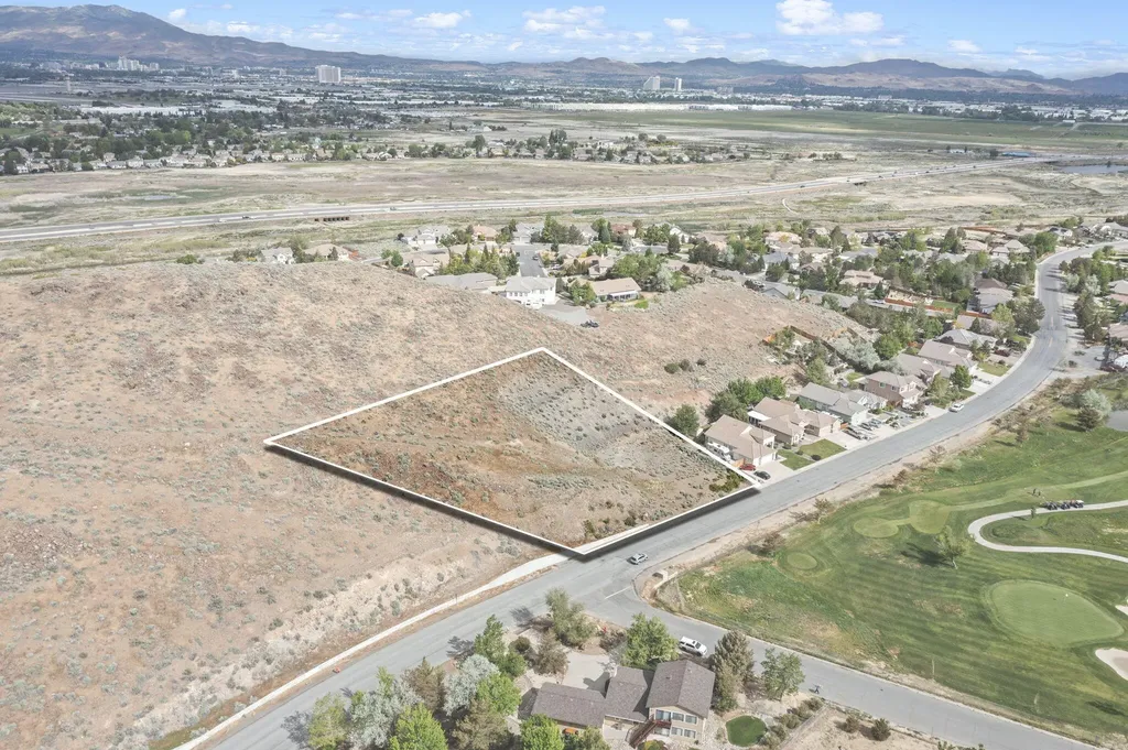 4841 Hidden Valley Reno NV 89502