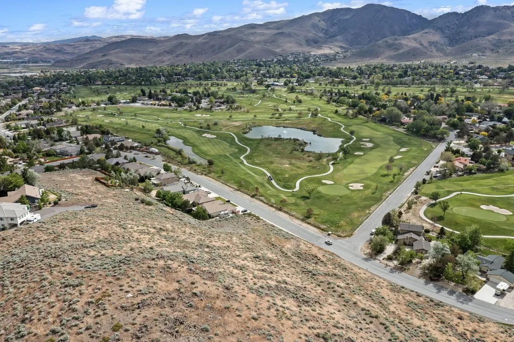 4841 Hidden Valley Reno NV 89502