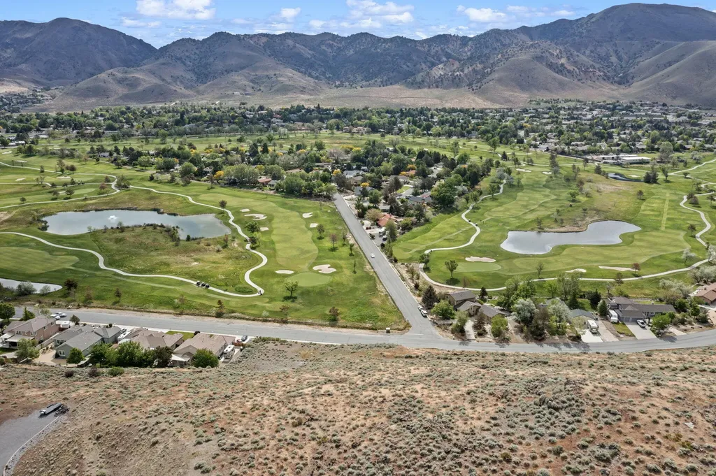 4841 Hidden Valley Reno NV 89502