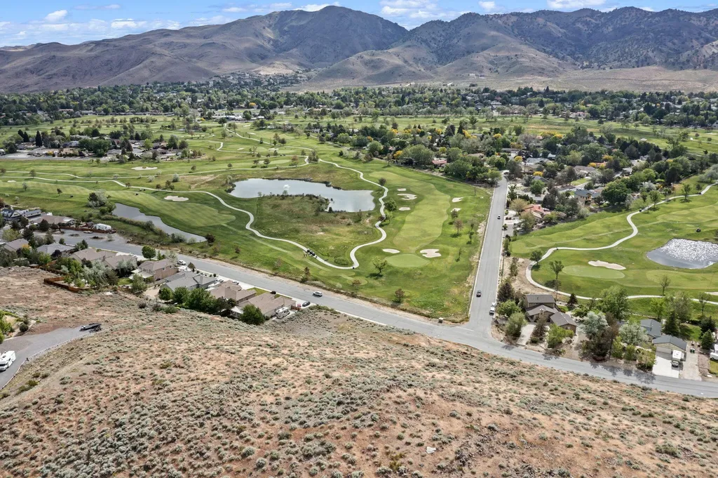 4841 Hidden Valley Reno NV 89502
