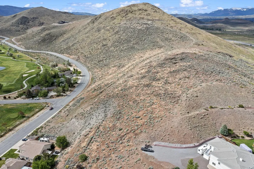 4841 Hidden Valley Reno NV 89502