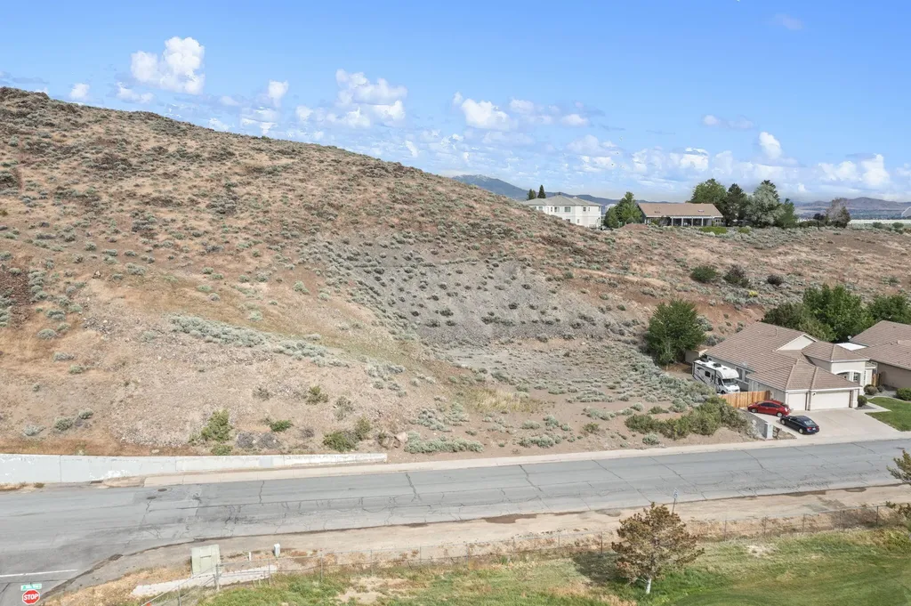 4841 Hidden Valley Reno NV 89502
