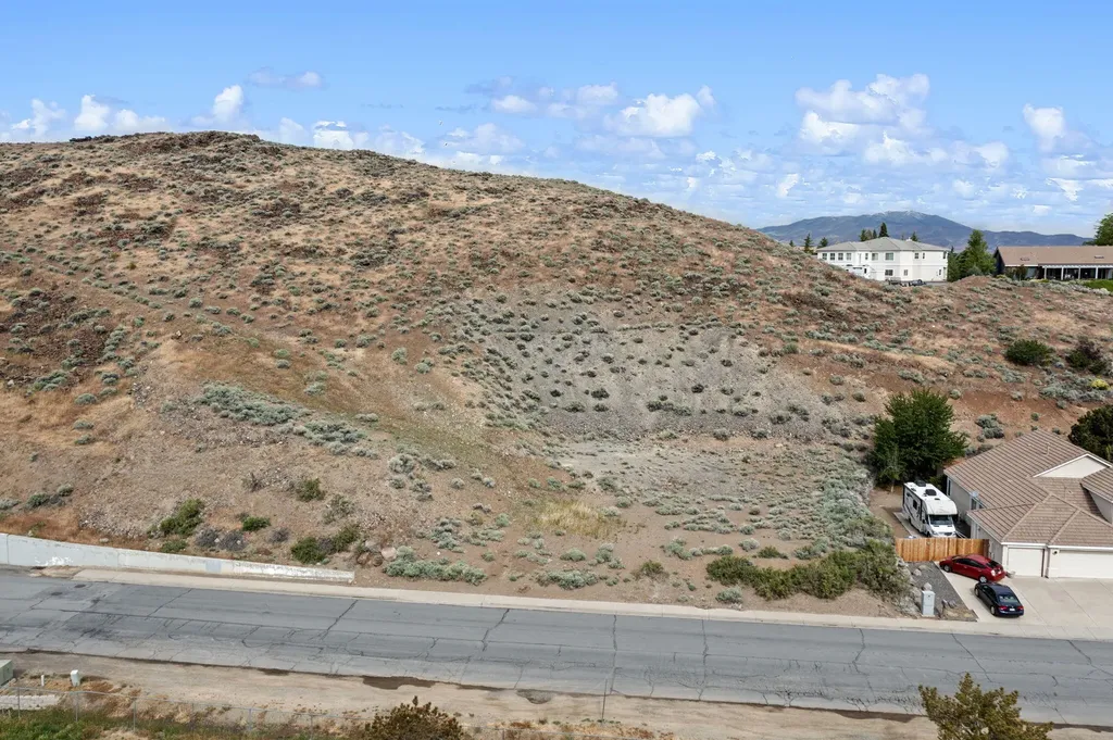 4841 Hidden Valley Reno NV 89502