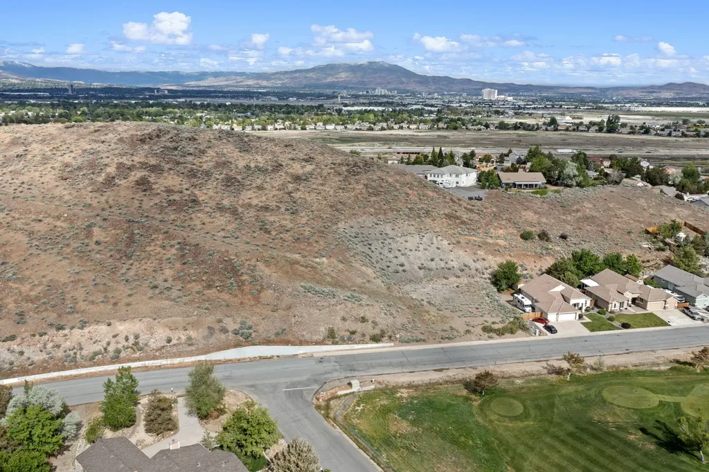 4841 Hidden Valley Reno NV 89502