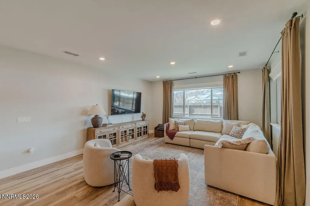 368 Porter Peak Carson City NV 89701
