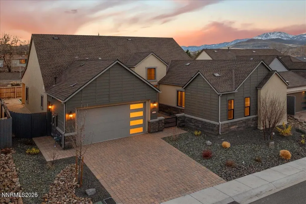 2982 Saddle Peak Reno NV 89521