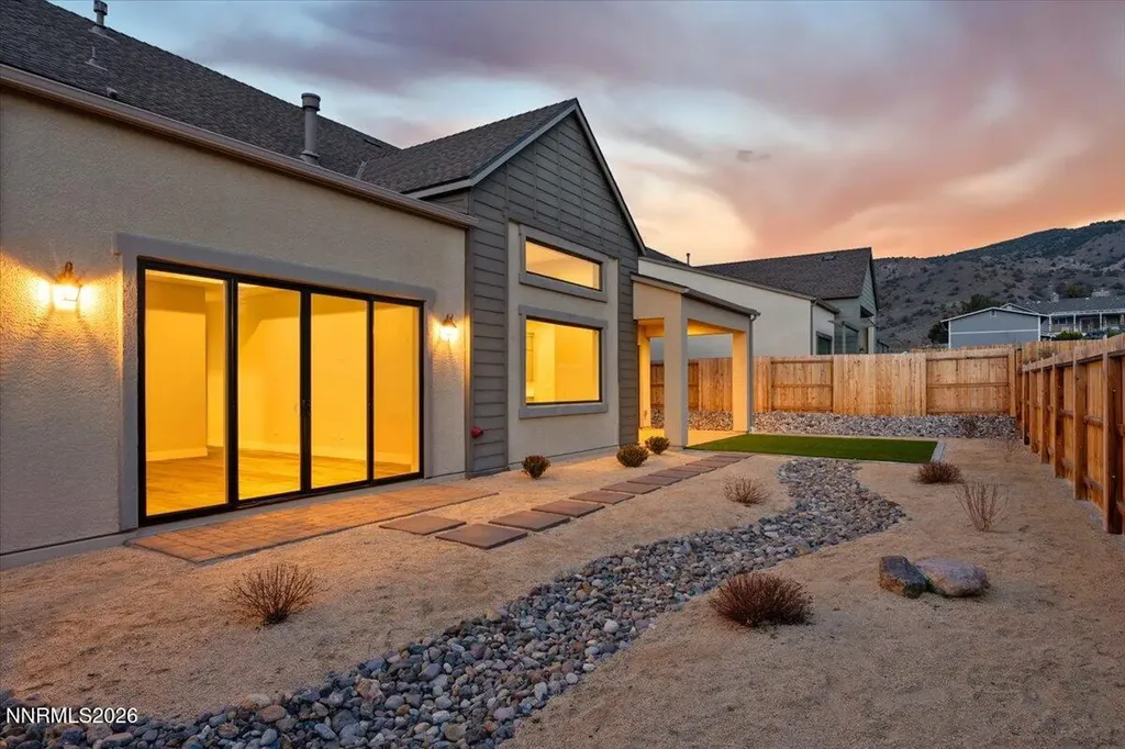 2982 Saddle Peak Reno NV 89521