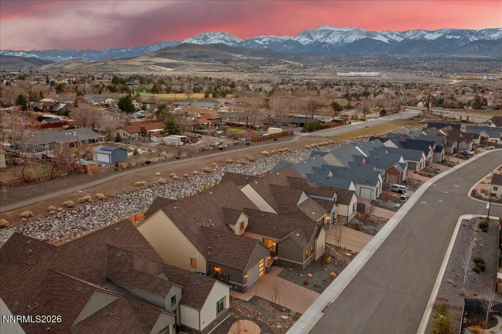2982 Saddle Peak Reno NV 89521