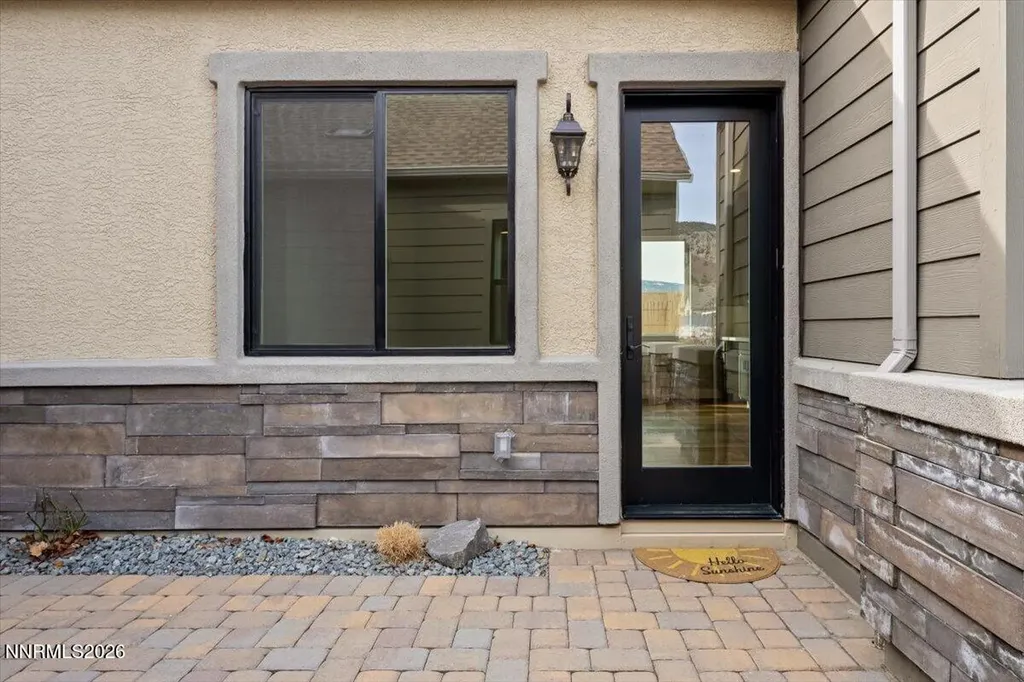 2982 Saddle Peak Reno NV 89521