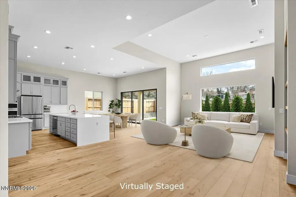 2982 Saddle Peak Reno NV 89521