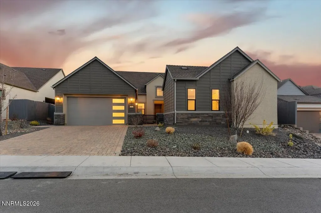 2982 Saddle Peak Reno NV 89521