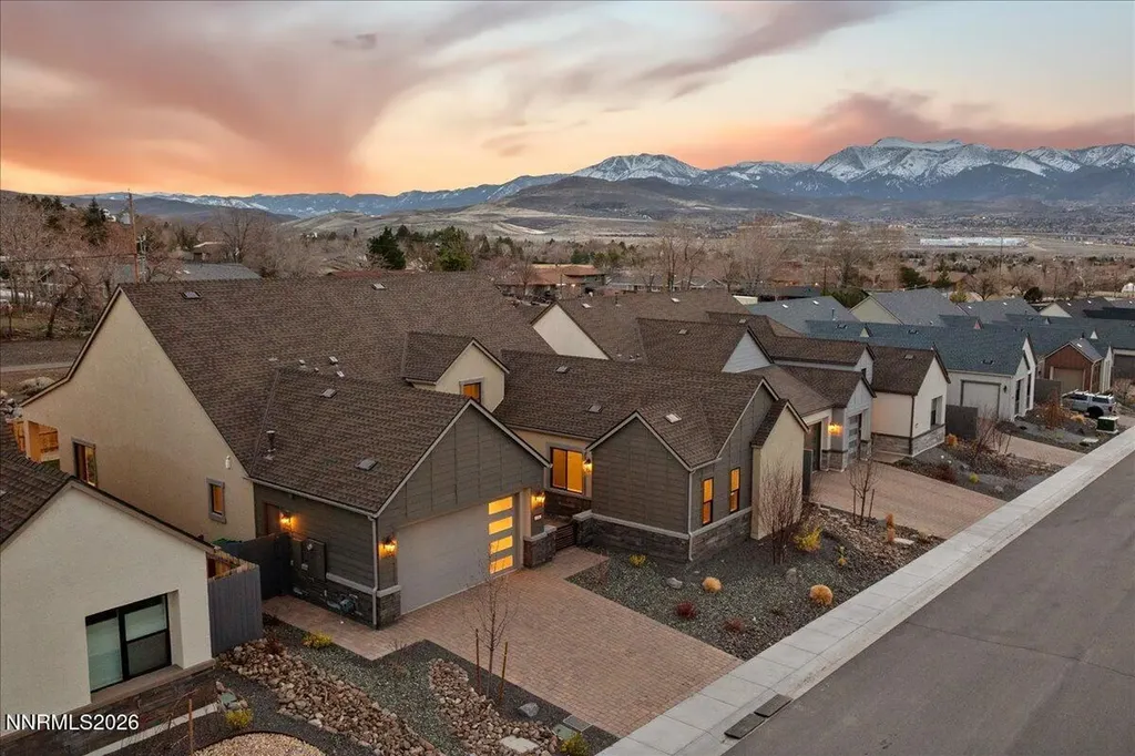 2982 Saddle Peak Reno NV 89521