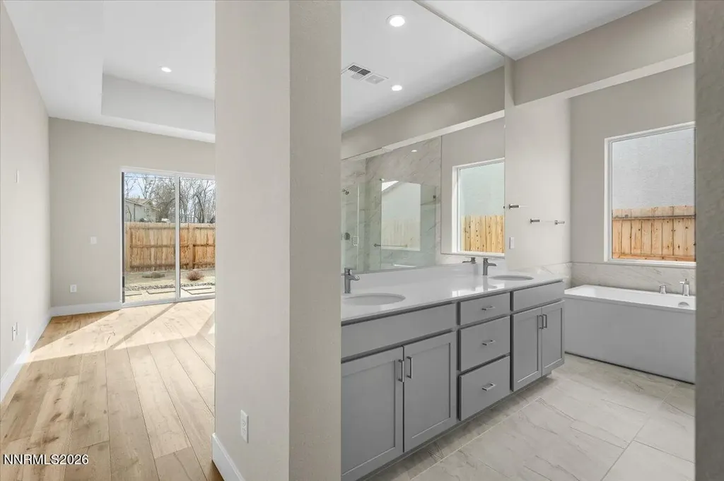 2982 Saddle Peak Reno NV 89521