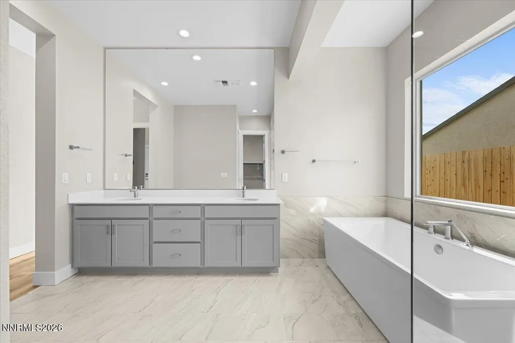 2982 Saddle Peak Reno NV 89521