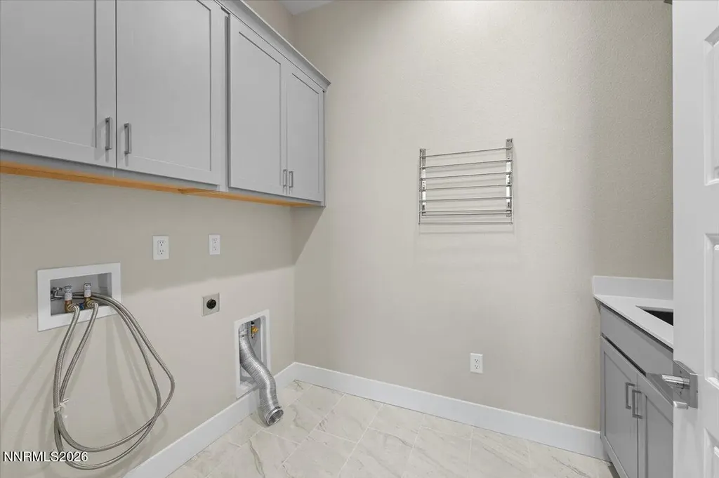 2982 Saddle Peak Reno NV 89521