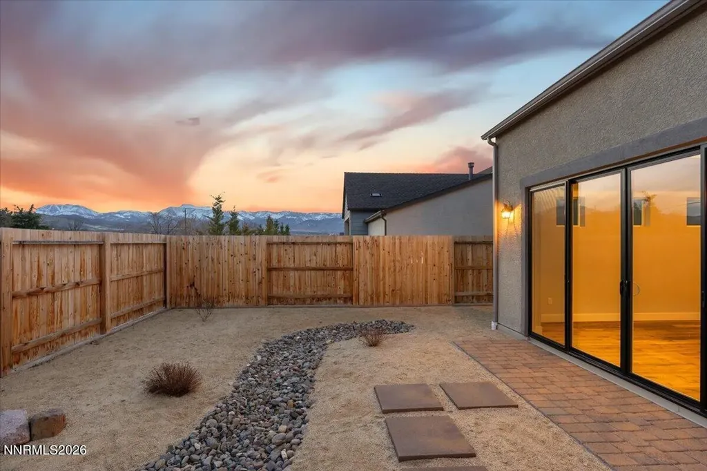 2982 Saddle Peak Reno NV 89521