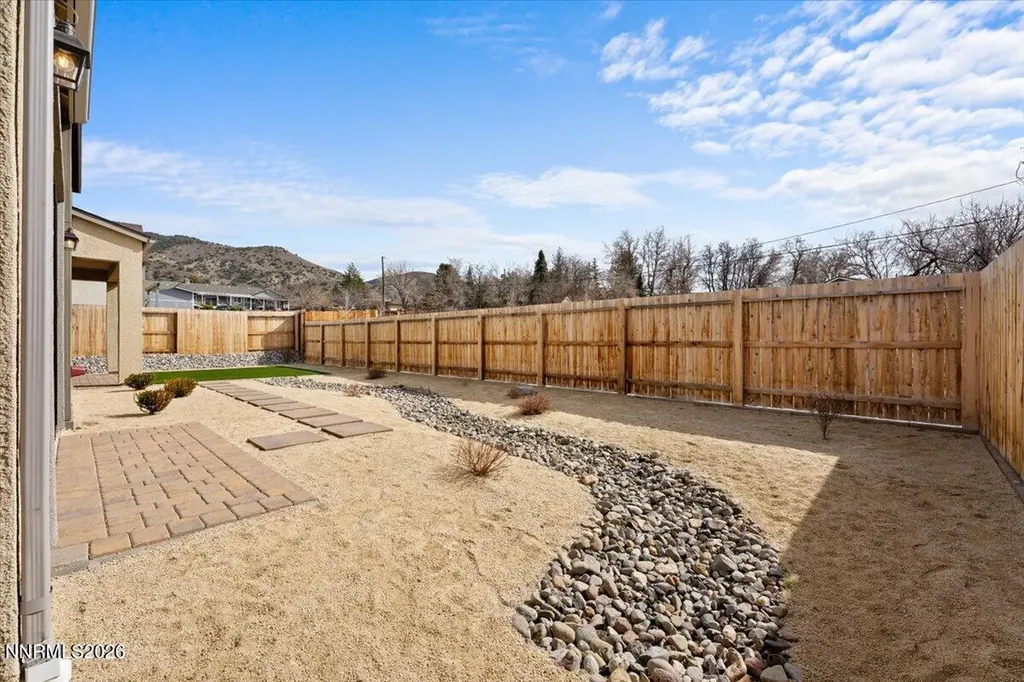 2982 Saddle Peak Reno NV 89521