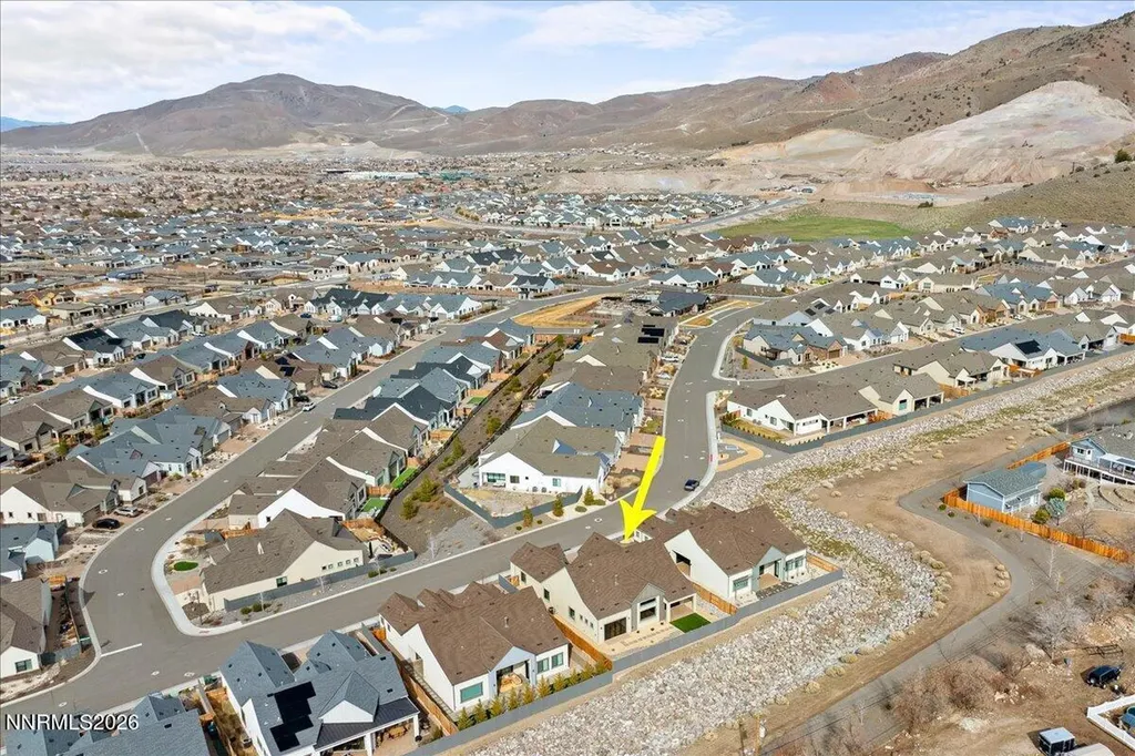 2982 Saddle Peak Reno NV 89521