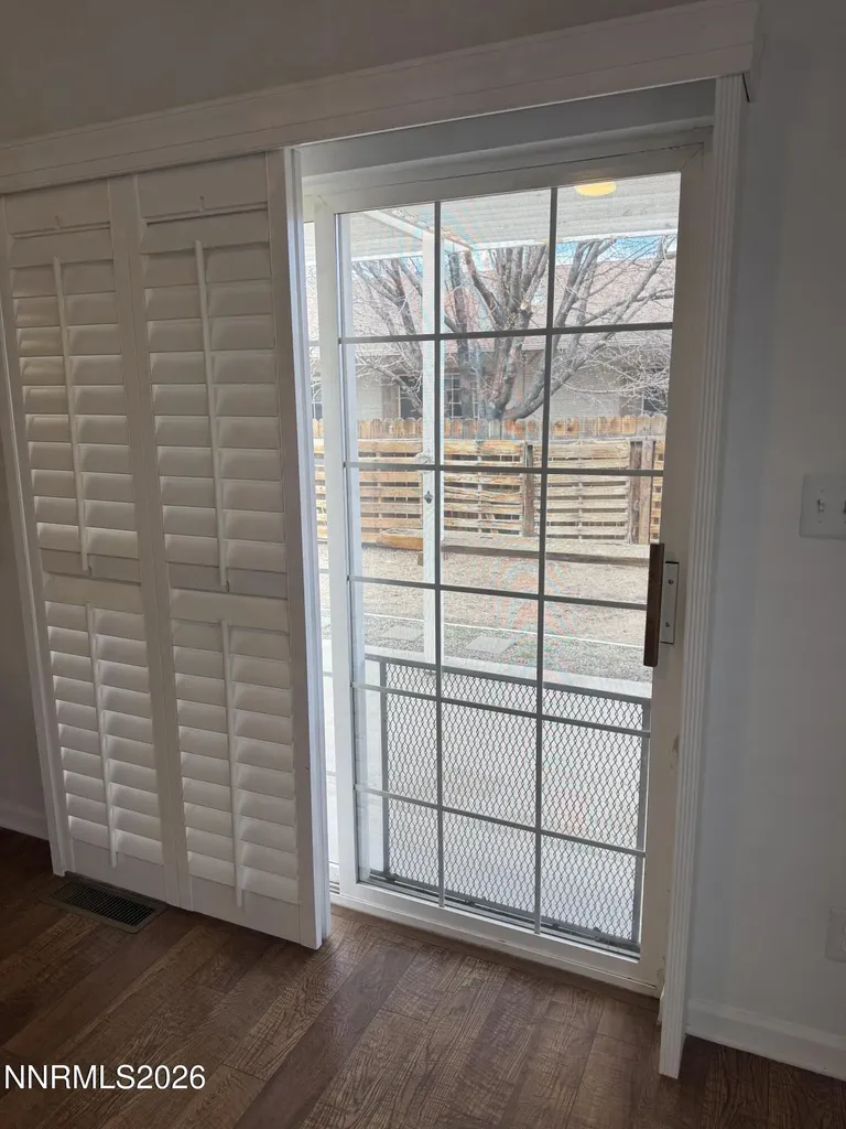 6 Emilio Yerington NV 89447