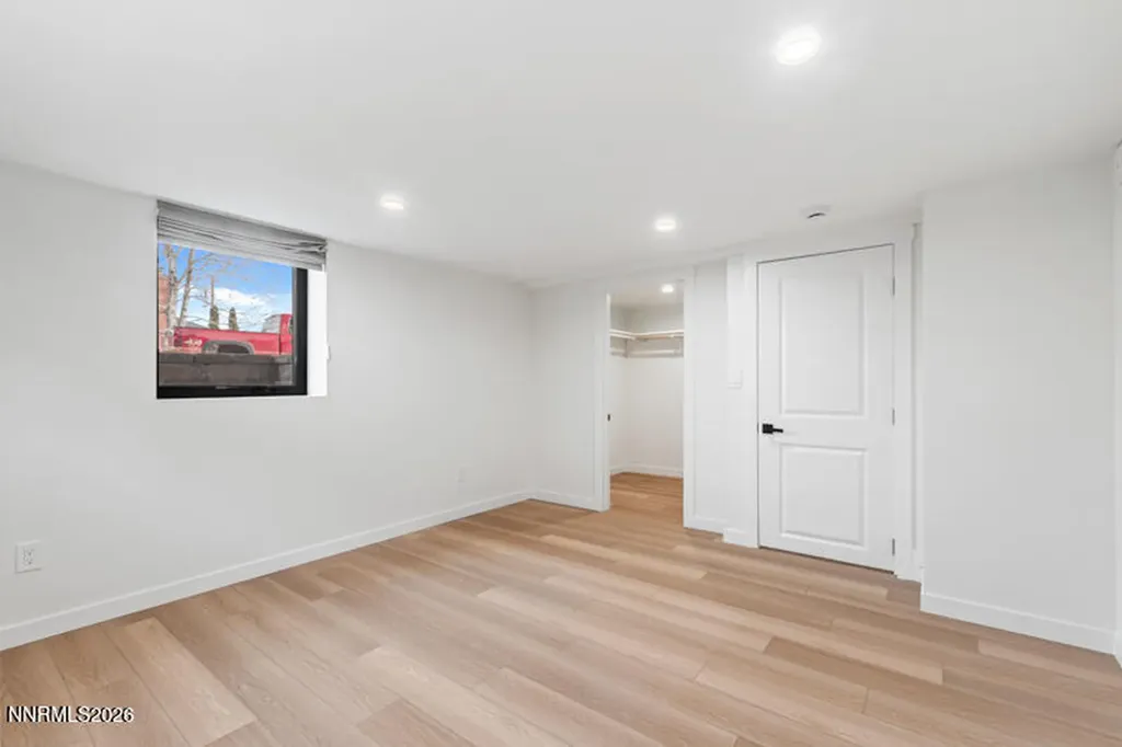 1295 Mark Twain Reno NV 89509