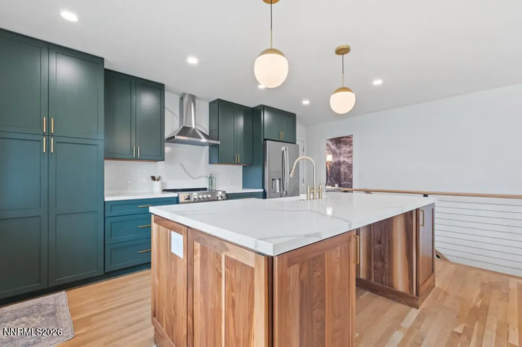 1295 Mark Twain Reno NV 89509