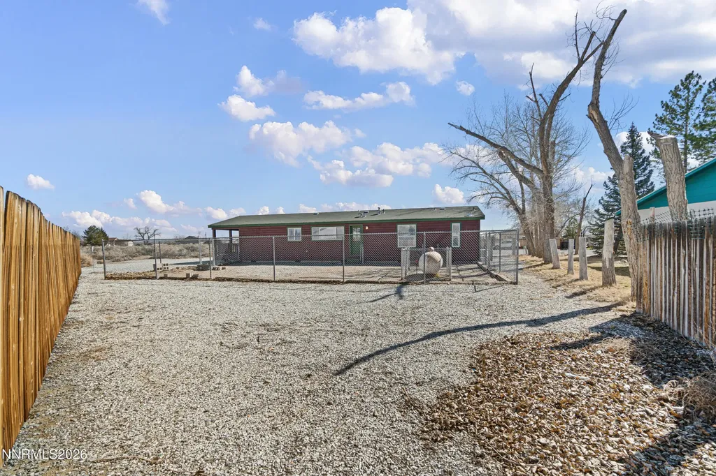 6 Pauma Yerington NV 89447