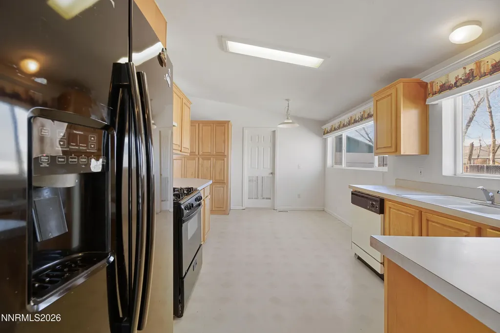 6 Pauma Yerington NV 89447