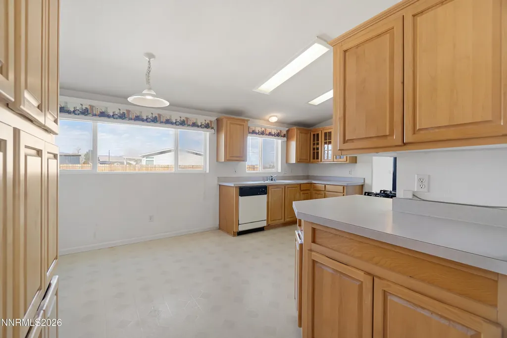 6 Pauma Yerington NV 89447