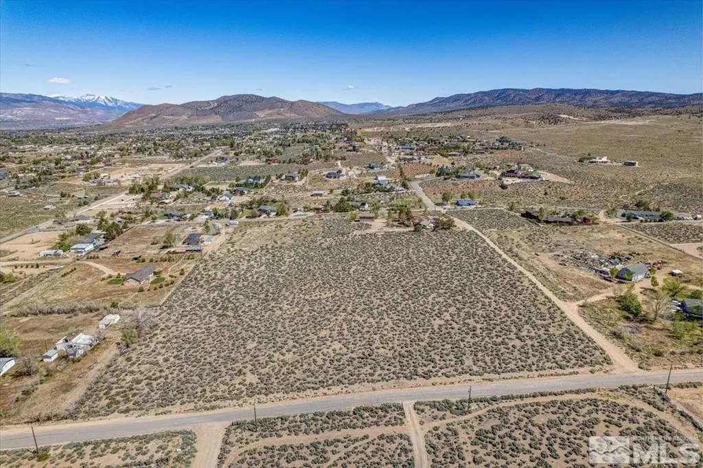 1700 Sunrise Pass Minden NV 89423