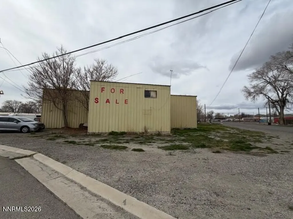 1165 Amherst Lovelock NV 89419