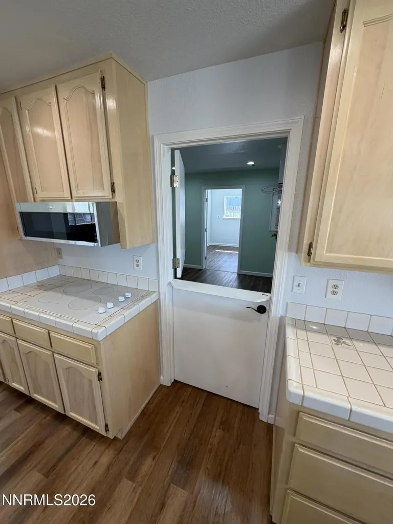 14 Pebble Beach Yerington NV 89447