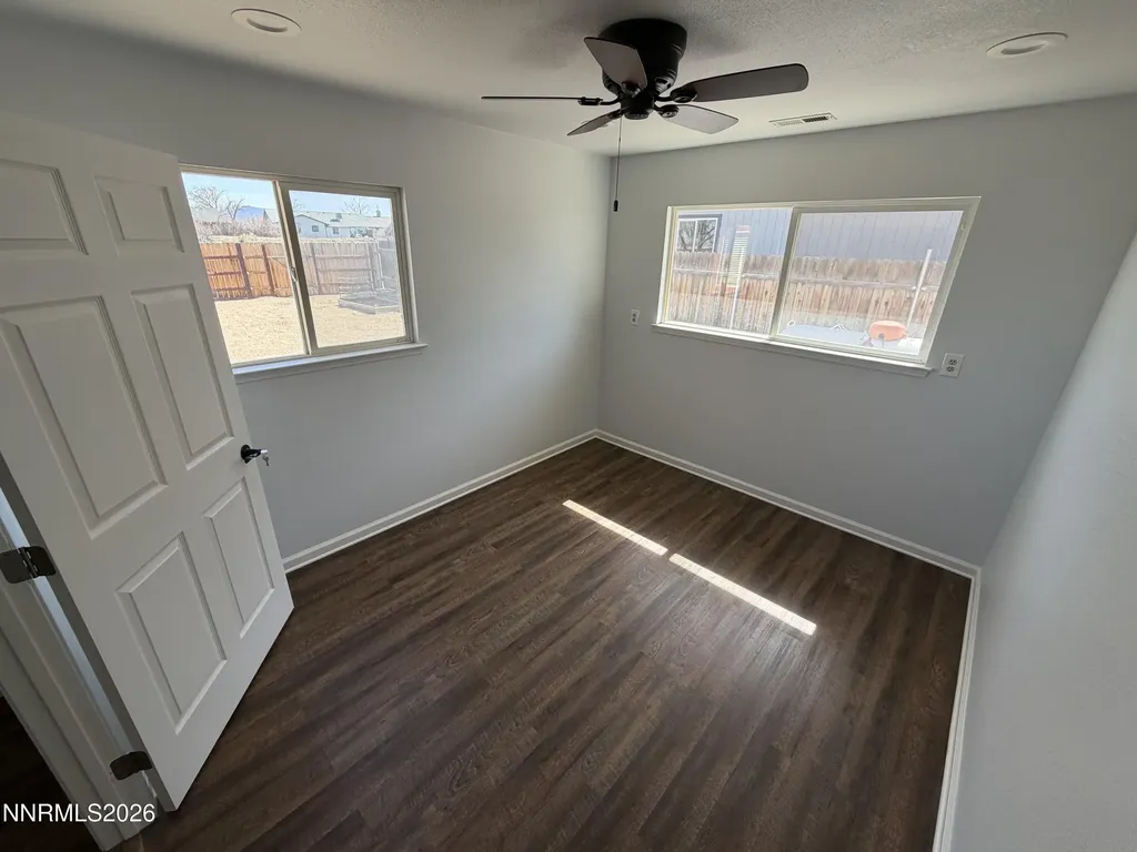 14 Pebble Beach Yerington NV 89447
