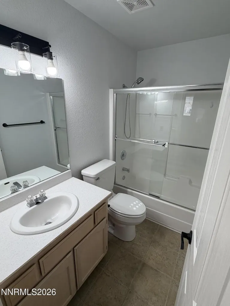 14 Pebble Beach Yerington NV 89447