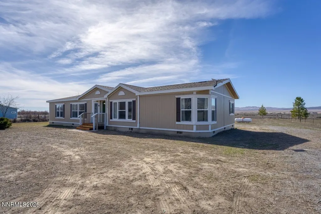 22225 Topaz Lake Lovelock NV 89419