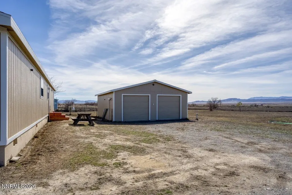 22225 Topaz Lake Lovelock NV 89419