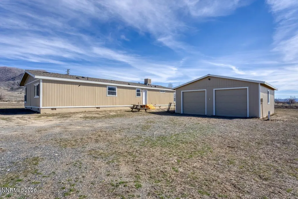 22225 Topaz Lake Lovelock NV 89419