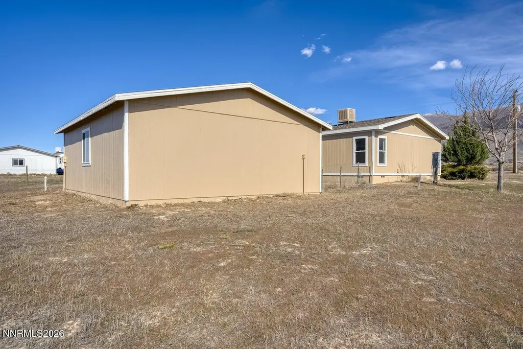 22225 Topaz Lake Lovelock NV 89419