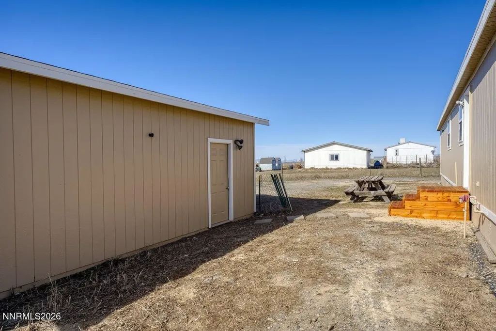 22225 Topaz Lake Lovelock NV 89419