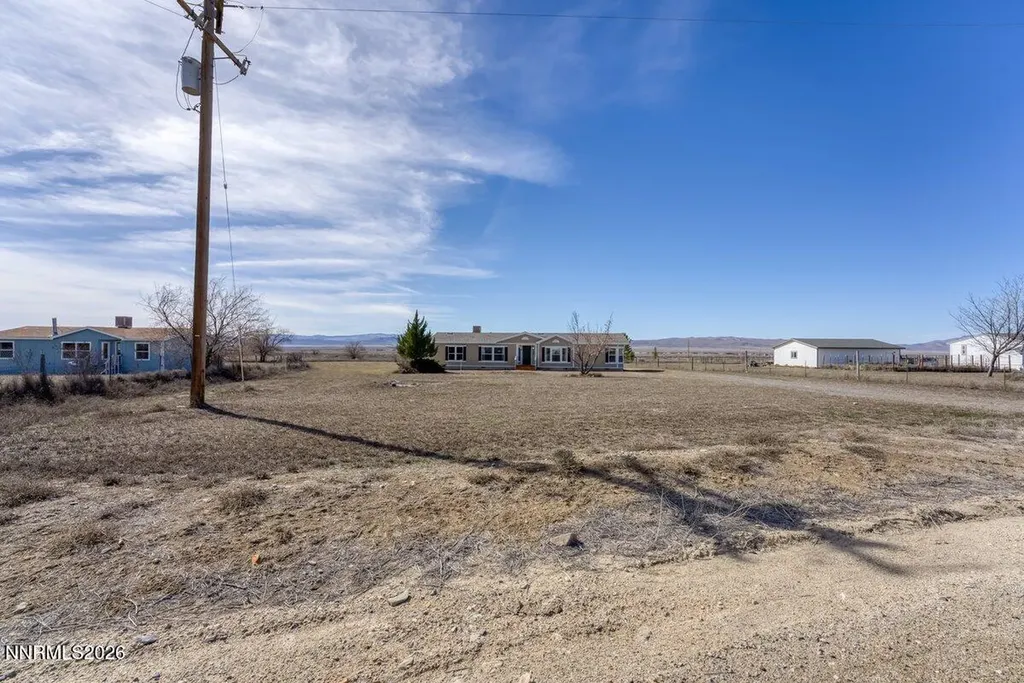 22225 Topaz Lake Lovelock NV 89419