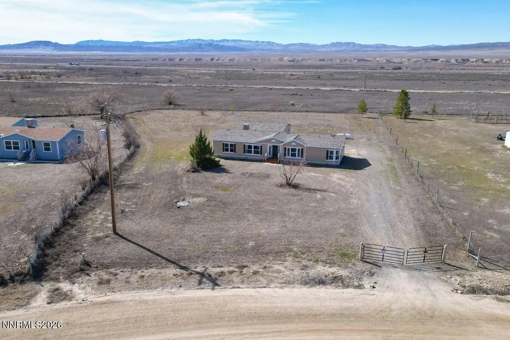 22225 Topaz Lake Lovelock NV 89419