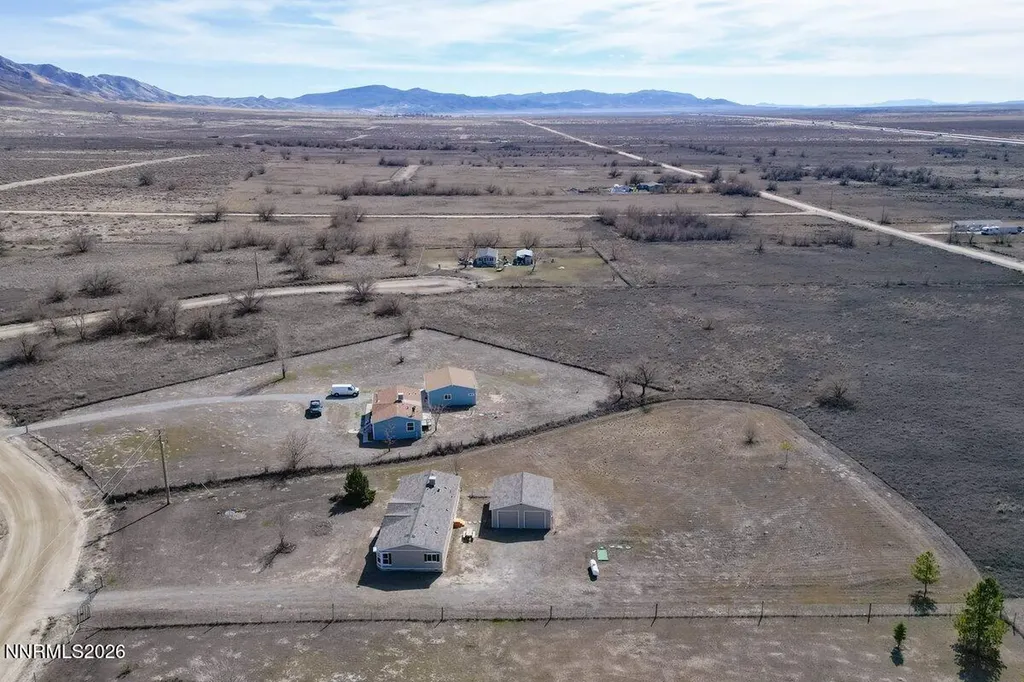 22225 Topaz Lake Lovelock NV 89419