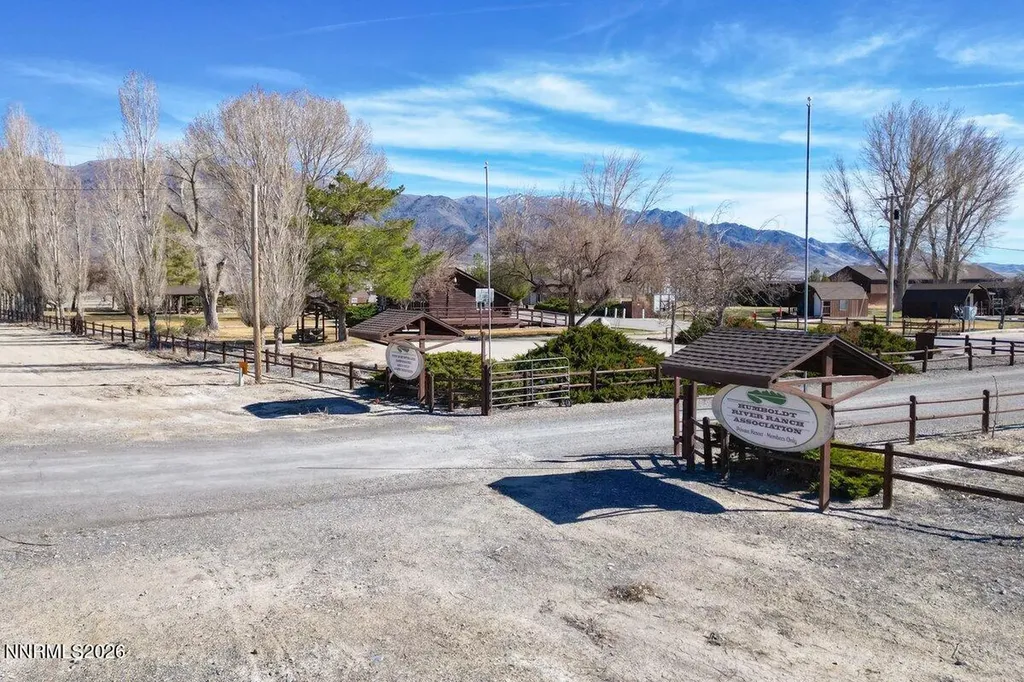 22225 Topaz Lake Lovelock NV 89419