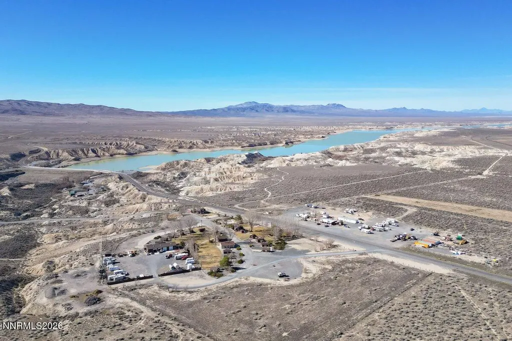 22225 Topaz Lake Lovelock NV 89419