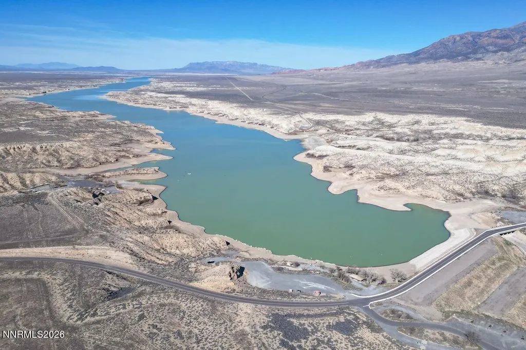 22225 Topaz Lake Lovelock NV 89419