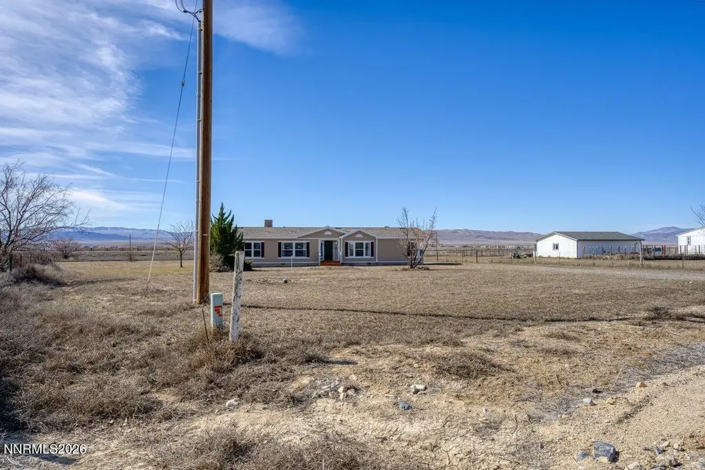 22225 Topaz Lake Lovelock NV 89419