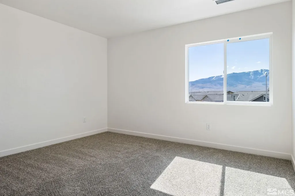 258 Green Dayton NV 89403